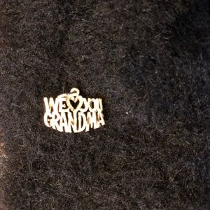 14k We Love you Grandma charm